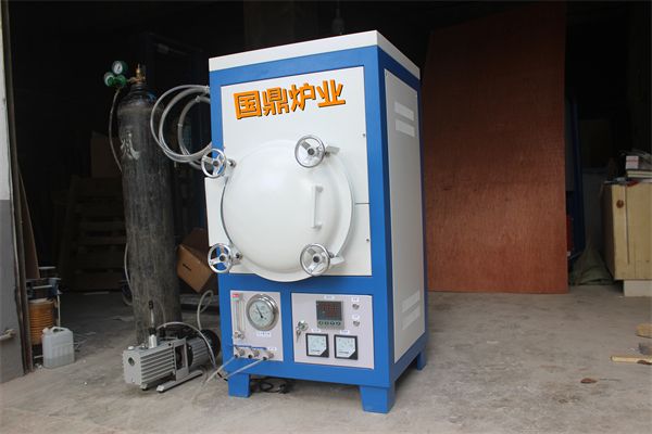 真空气氛炉炉门无法正常关闭的原因及解决办法
